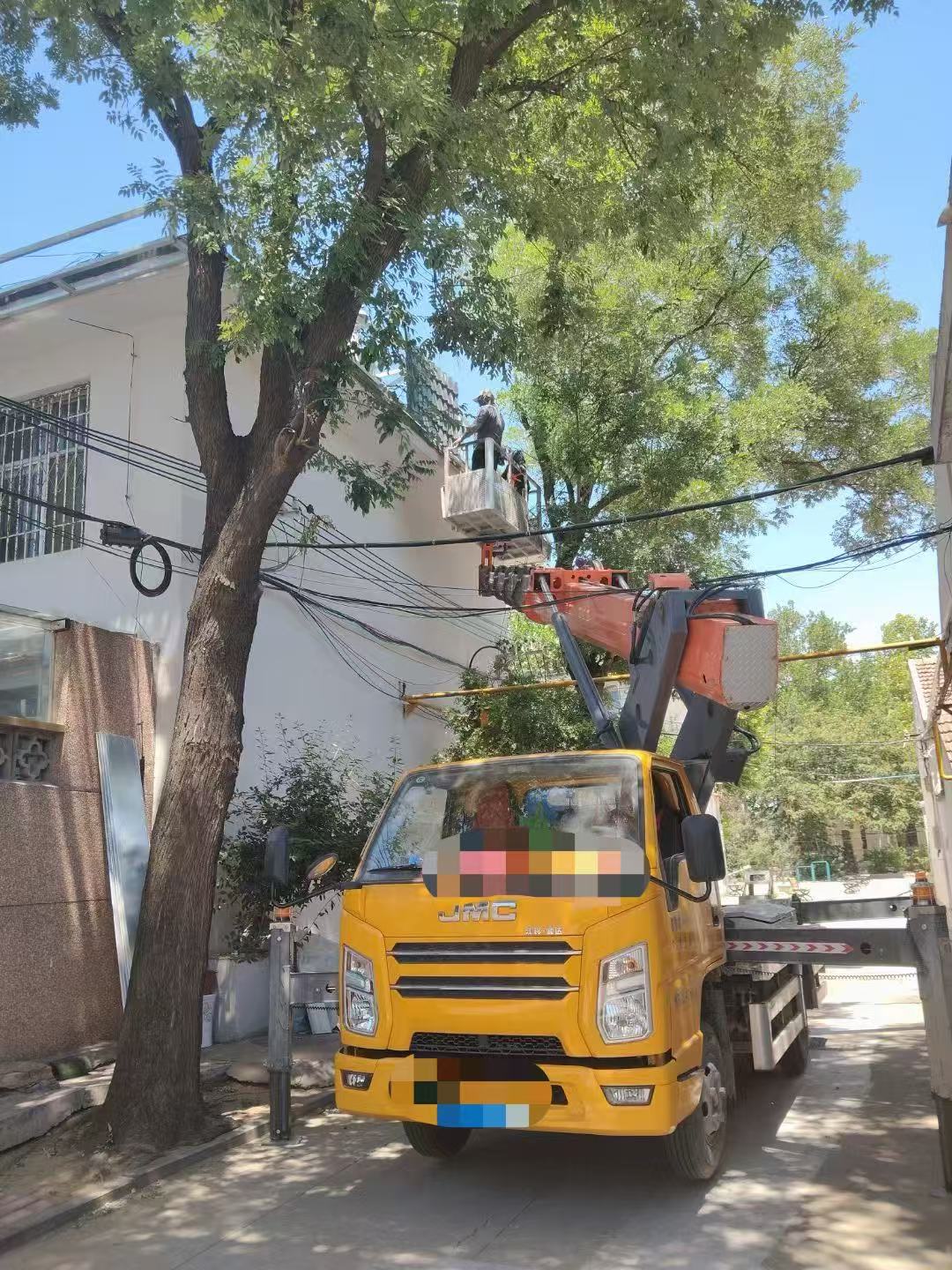 政和县高空作业车能吊装重物吗？最大承载多少公斤？